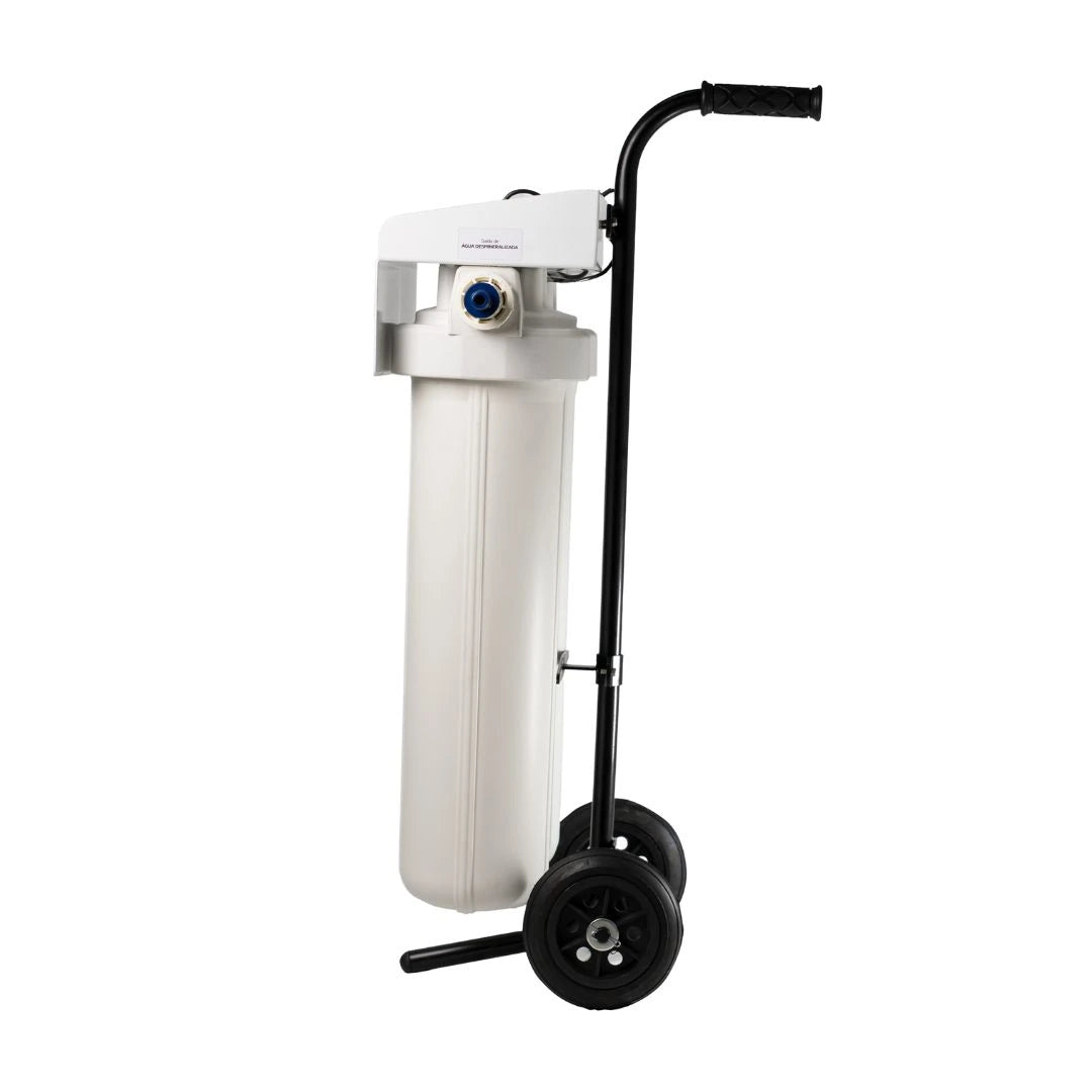 Filtro desmineralizador Zero Ka modelo 0K-Pro SM para produção de água desmineralizada, água deionizada e sem condutividade elétrica ultrapura – vista lateral