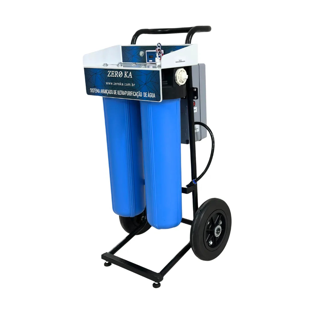 Máquina desmineralizadora Zero Ka modelo 0K Max para produção de água desmineralizada, ideal para limpeza de vidros – vista lateral esquerda